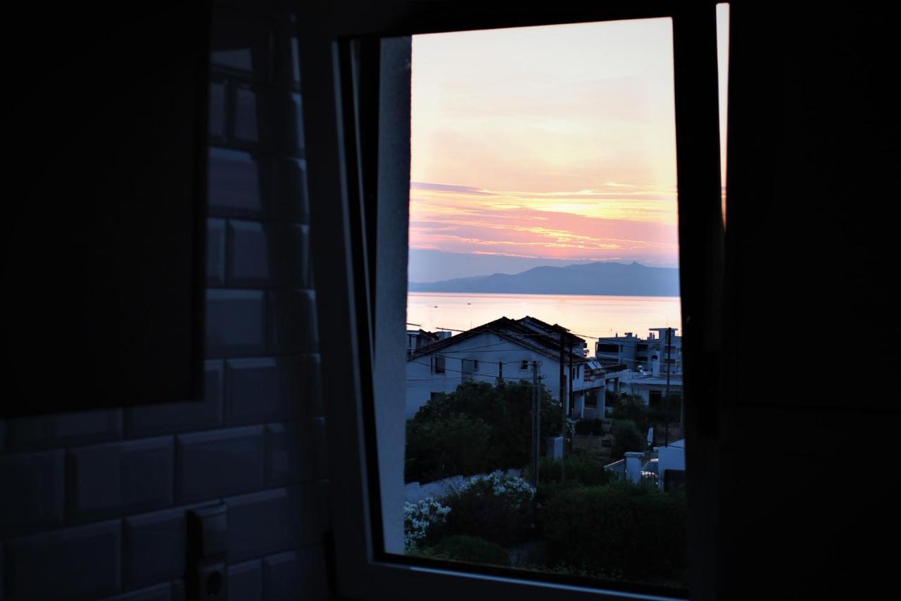 Sea View Apartment 15 Min From Athens Airport Неа-Макрі Екстер'єр фото